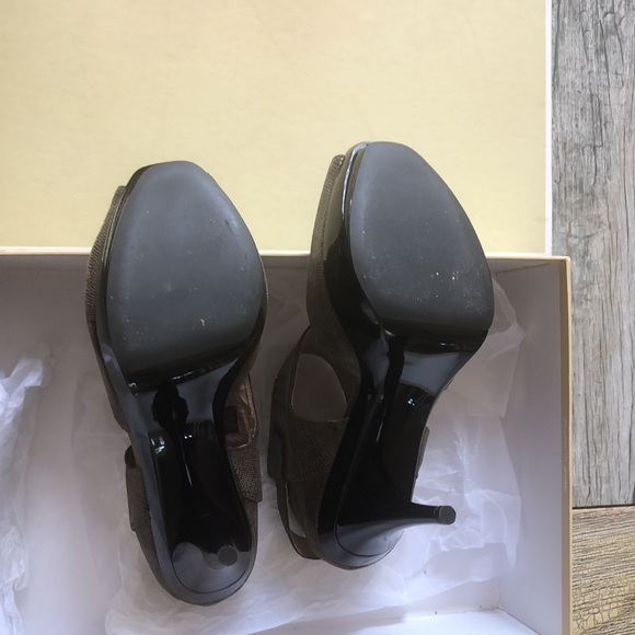 Michael kors Heidi platform heels - Picture 6 of 6